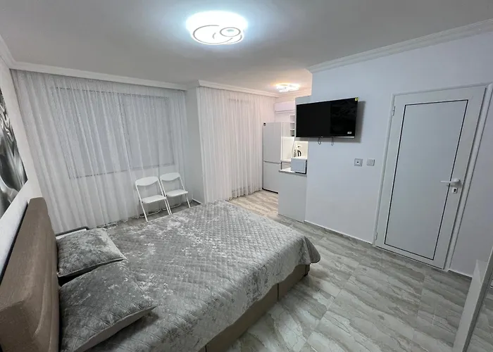 студия магнолия 6, болгария * Slantchev Briag